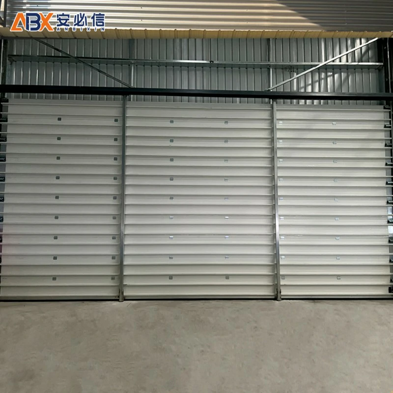 佛山保温滑升门